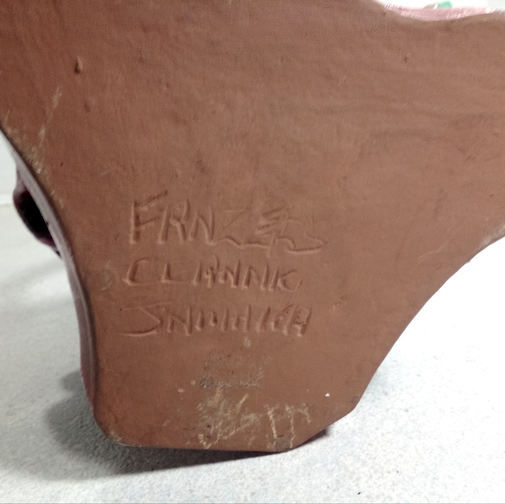 Jamaican Hand Crafted Red Clay Sculpture Market Lady Signed - Picture 9 of 9